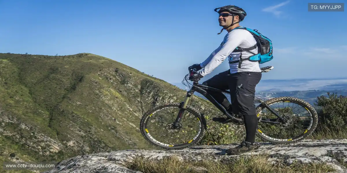 💻【直播平台】实时弹幕互动，你不是一个人在观赛！